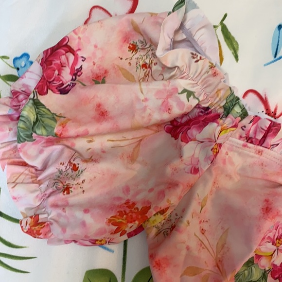 Plus size two piece swim suit - Picture 3 of 5